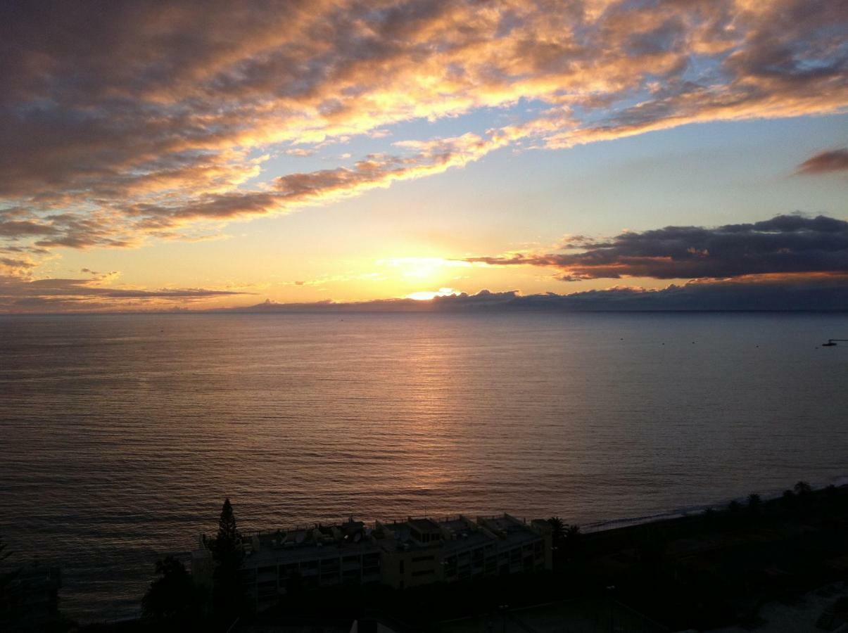 Shearwaters - Sounds Of The Sea Apartment Funchal  Bagian luar foto