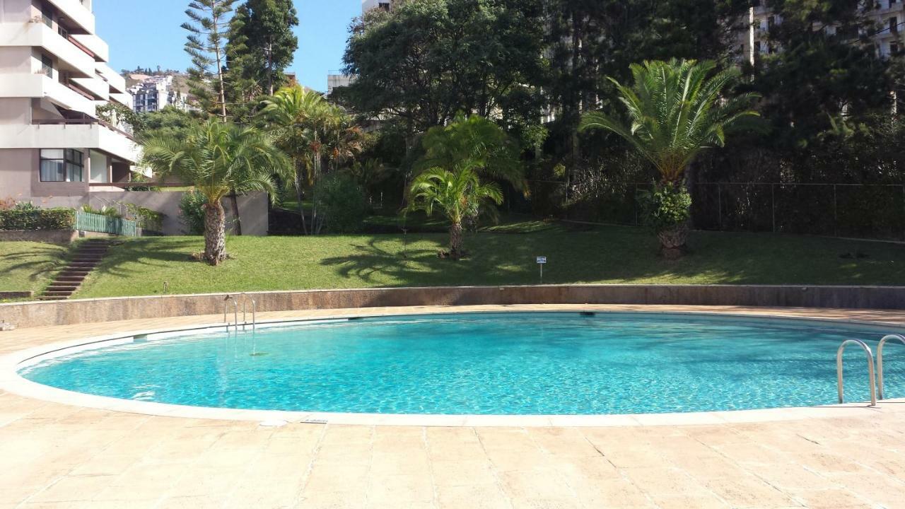 Shearwaters - Sounds Of The Sea Apartment Funchal  Bagian luar foto